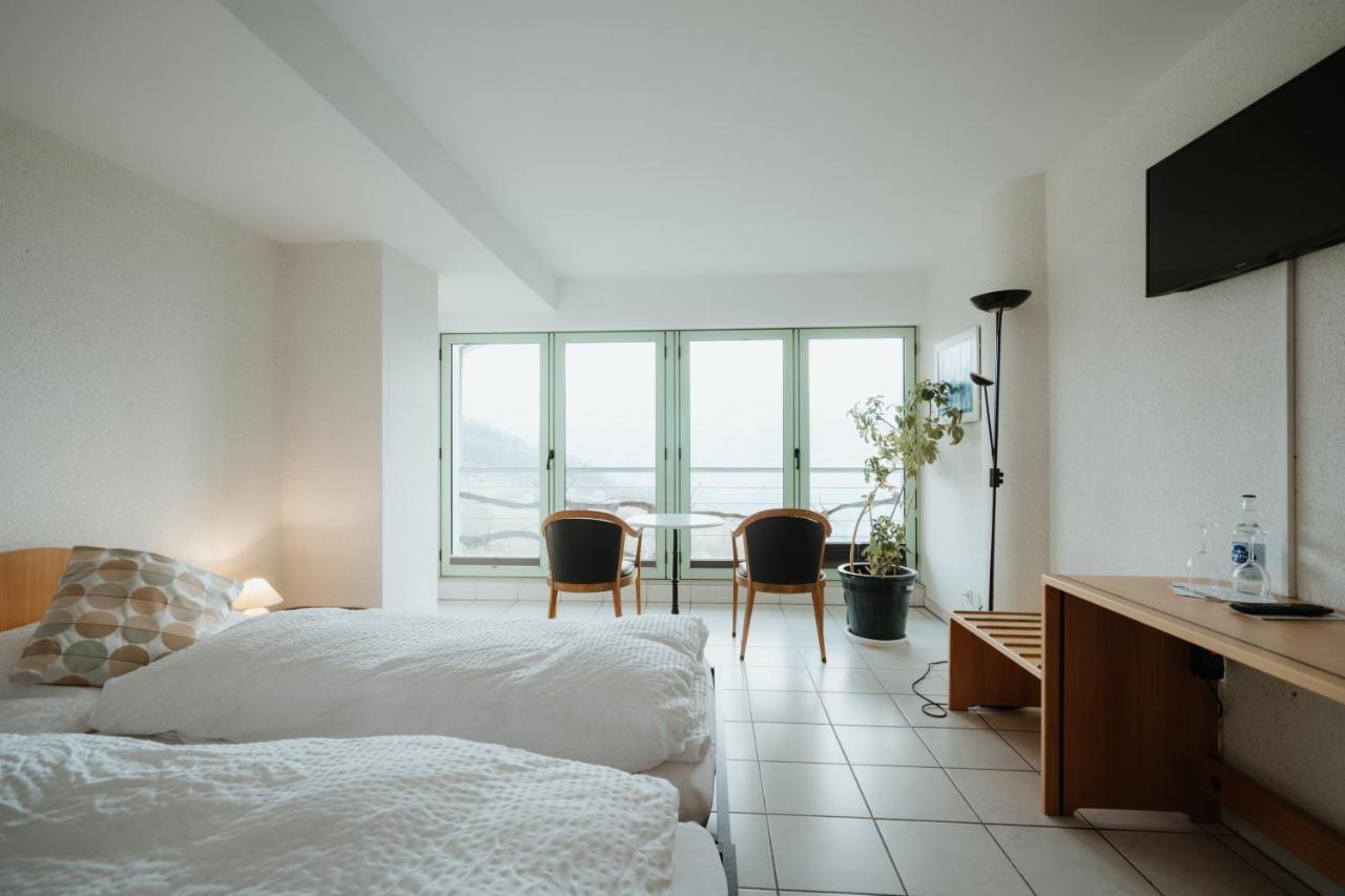 Hotel Sonne Amden Bagian luar foto